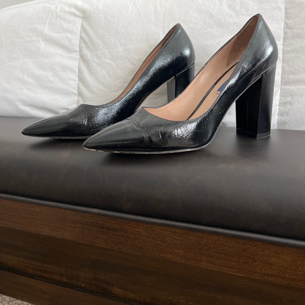 Used Stuart Weitzman Black Leather Heels
